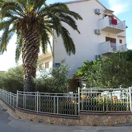 Apartman Ivana Biograd Na Moru