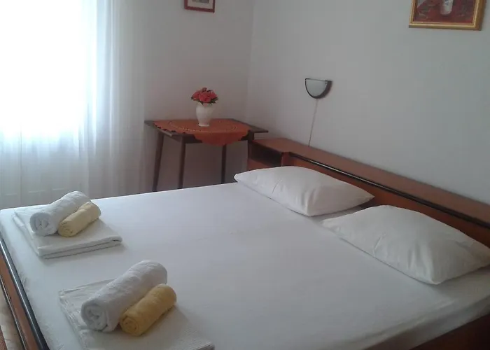 Ivana Apartman Biograd na Moru